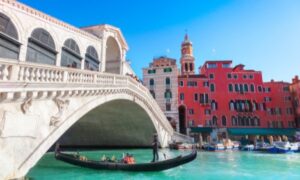 puente rialto venecia