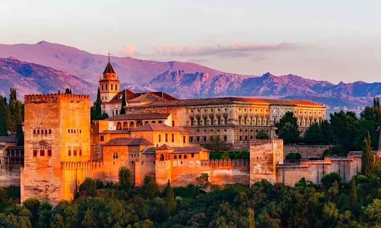 Los 8 mejores hoteles de Granada