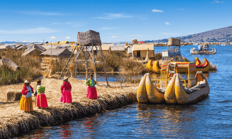 lago titicaca los uros